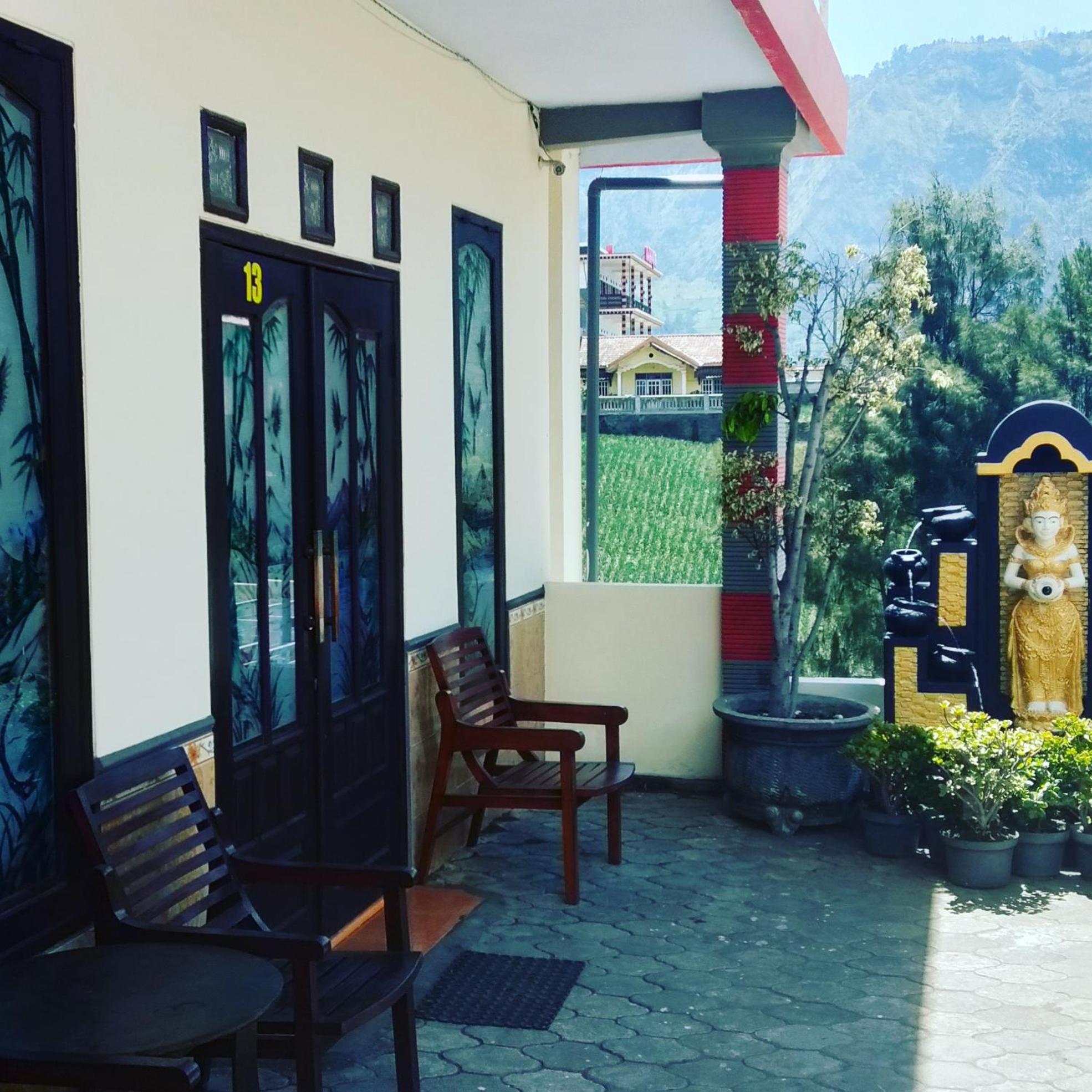 Bromo Otix Guest House Rom bilde