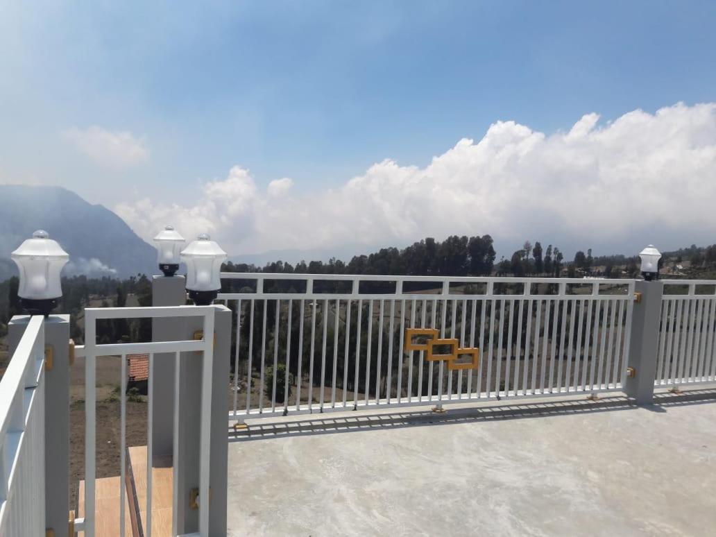 Bromo Otix Guest House Rom bilde
