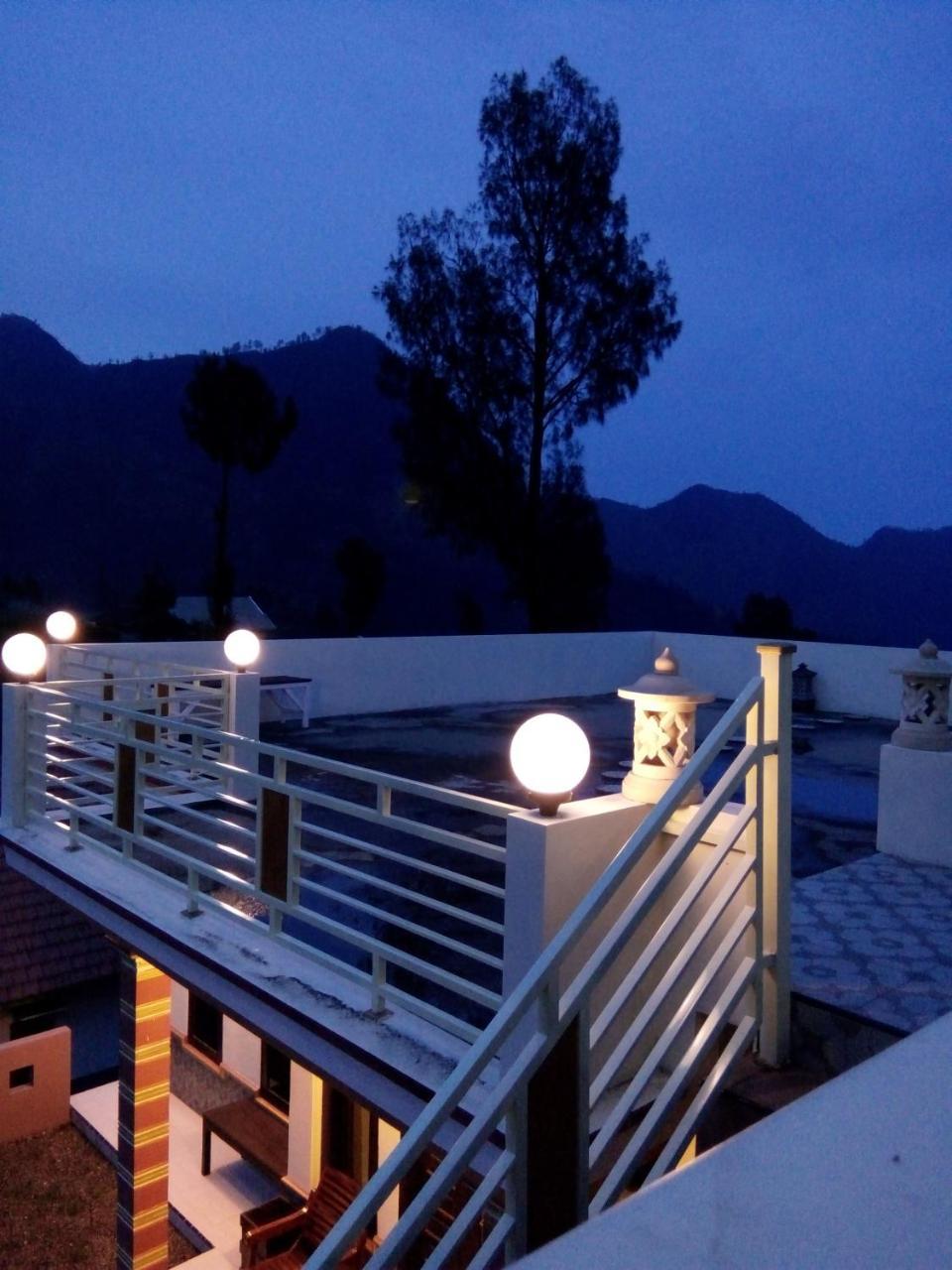 Bromo Otix Guest House Eksteriør bilde